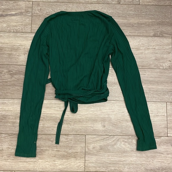 Reformation NWOT Petalo Green Wrap Top - Picture 5 of 7